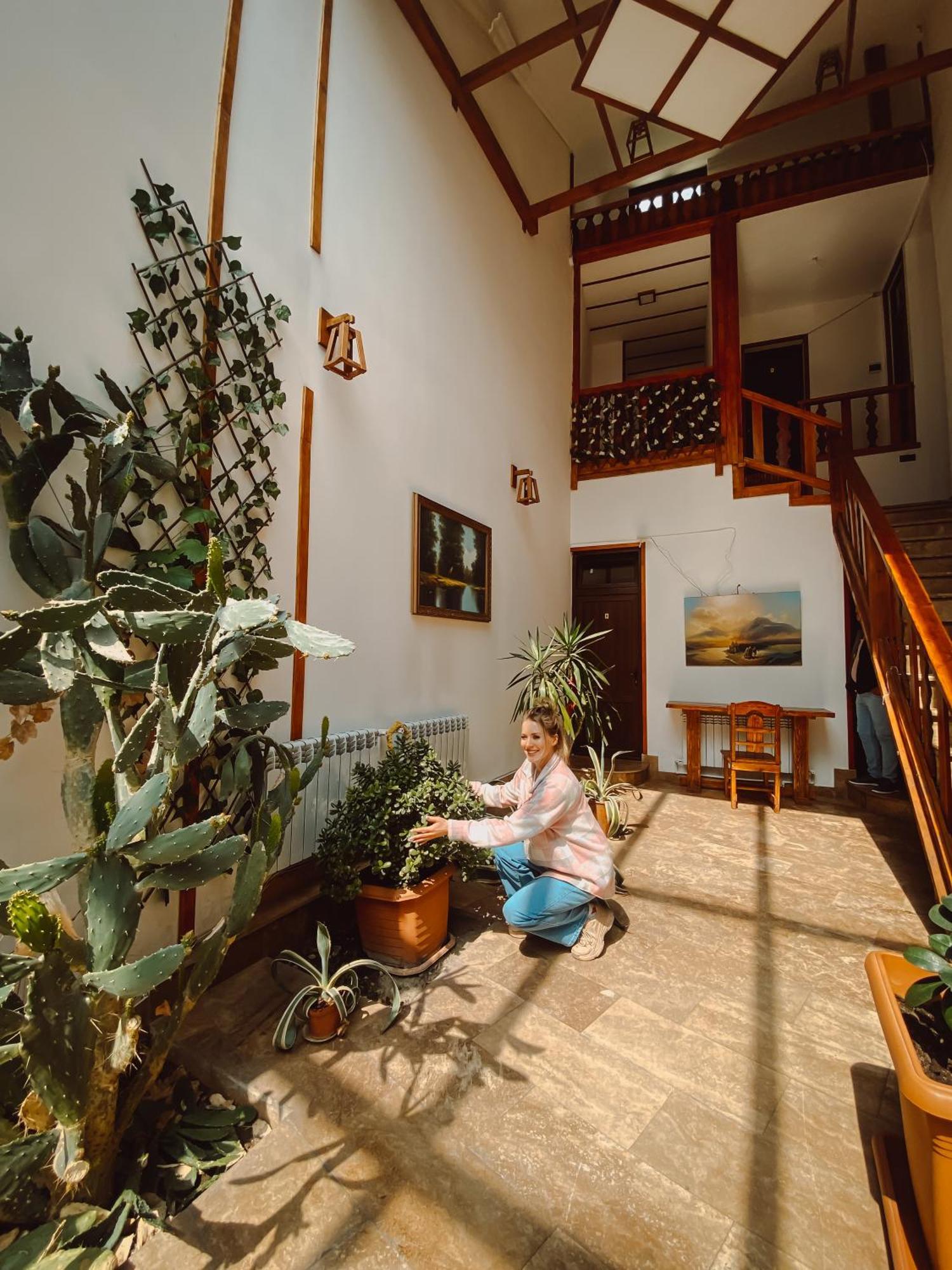 Yerevan Hotel Extérieur photo